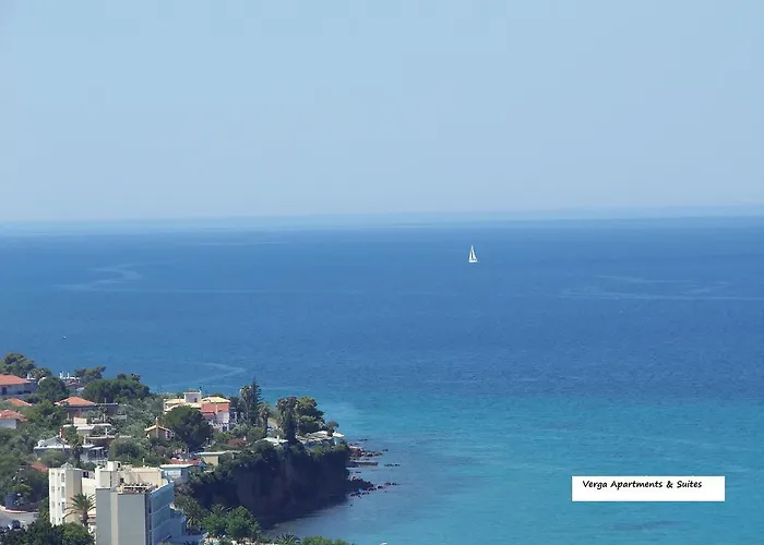 Verga & Apartamento Calamata